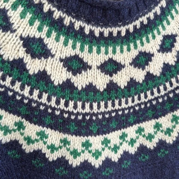 LL Bean Classic Heritage Fair Isle Navy Green 100% Lambs Wool Women’s Sweater M - Picture 6 of 17